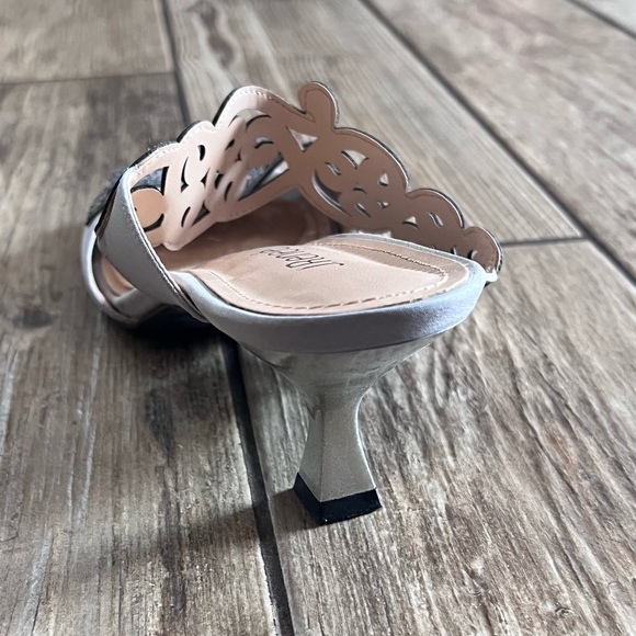 J. Renee Heel Sandal - Picture 5 of 5